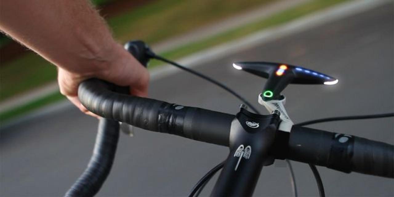 LEDライトで道順案内。自転車用ナビゲーション｢Hammerhead｣（動画あり）