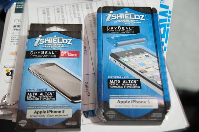 CEATEC 】caseplayで液晶保護シールを貼ってもらいました。そしてよ