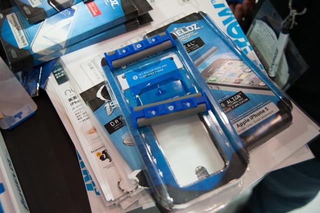 CEATEC 】caseplayで液晶保護シールを貼ってもらいました。そしてよ