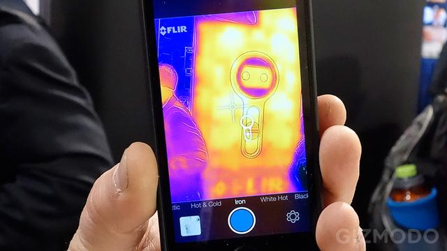 iPhoneがサーマルカメラになるケース「FLIR ONE」 | ギズモード iPhoneがサーマルカメラになるケース「FLIR ONE」 | ギズモード