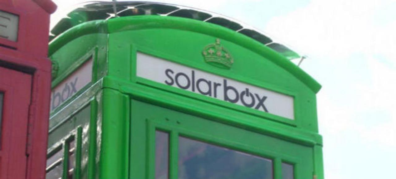ロンドンの電話ボックスがスマホ充電ステーションに生まれ変わる