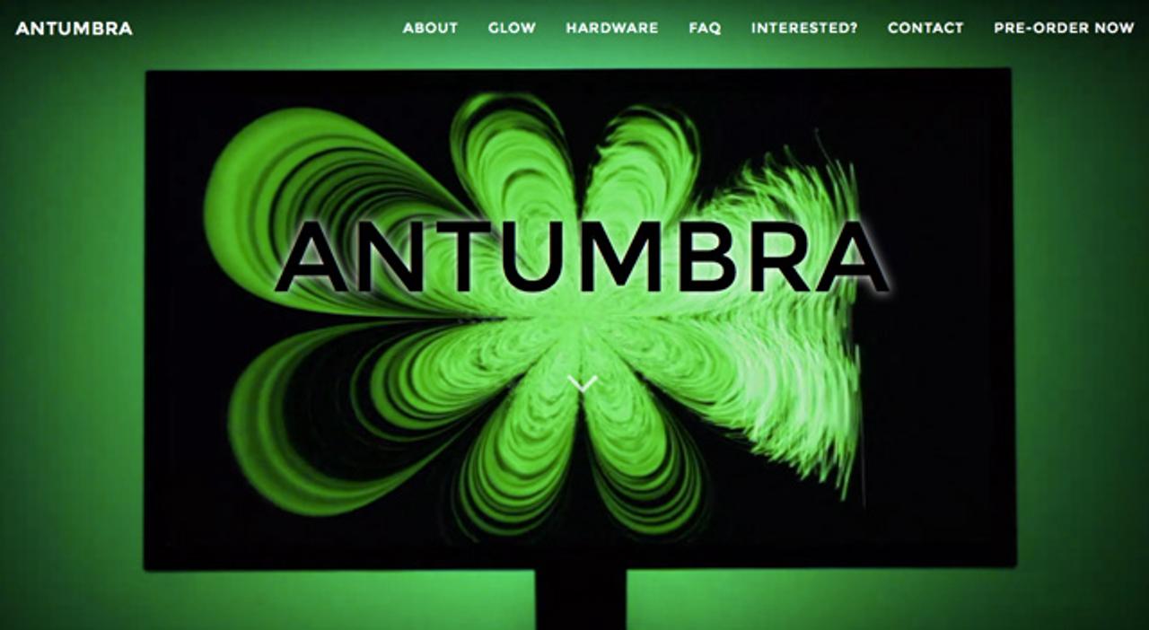 ディスプレイ内の映像世界を光で拡張する｢Antumbra｣