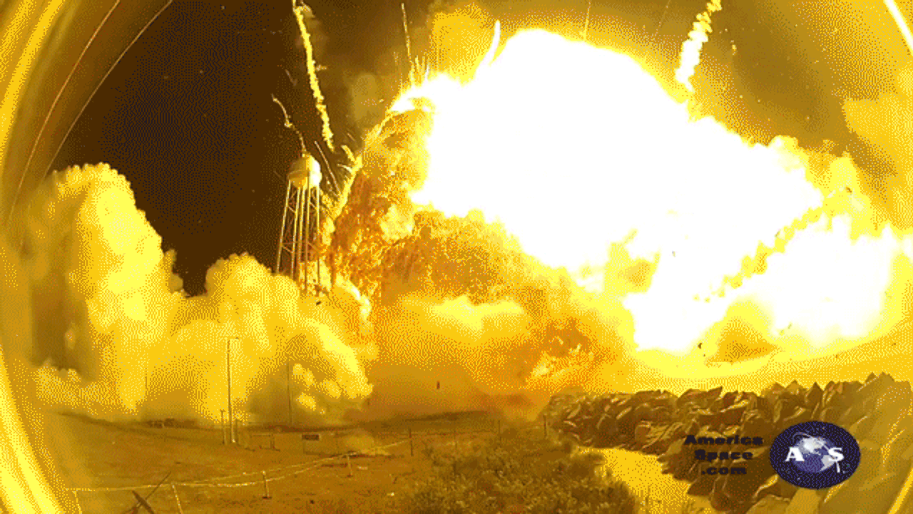 民間ロケット｢アンタレス｣の爆発を間近で捉えた映像が公開