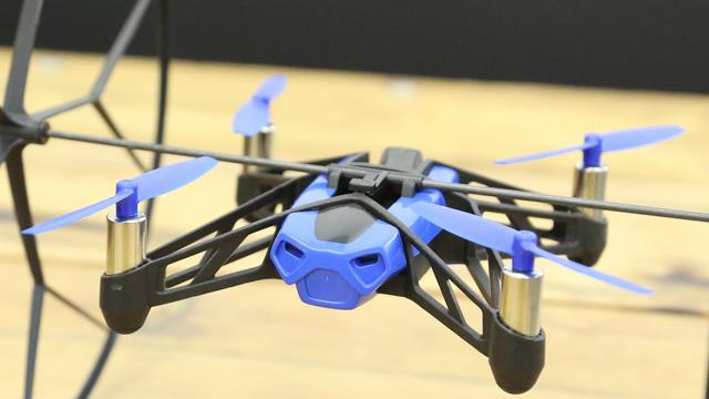 AR.Drone ドローン