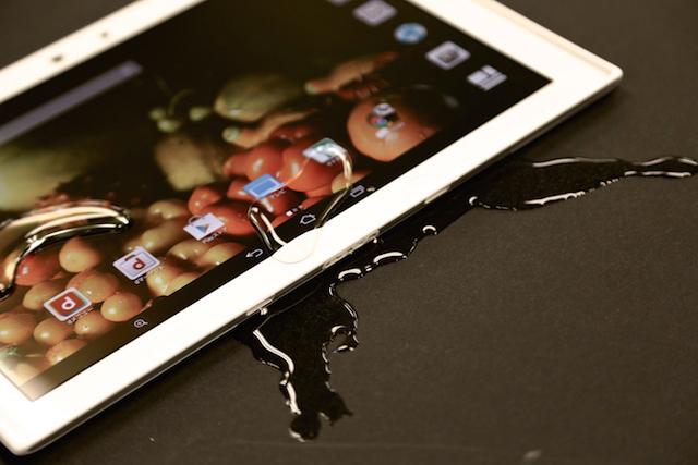 富士通 - FUJITSU ARROWS F-03G　Androidタブレット　お風呂テレビ 富士通 - FUJITSU ARROWS F-03G Androidタブレット お風呂テレビ