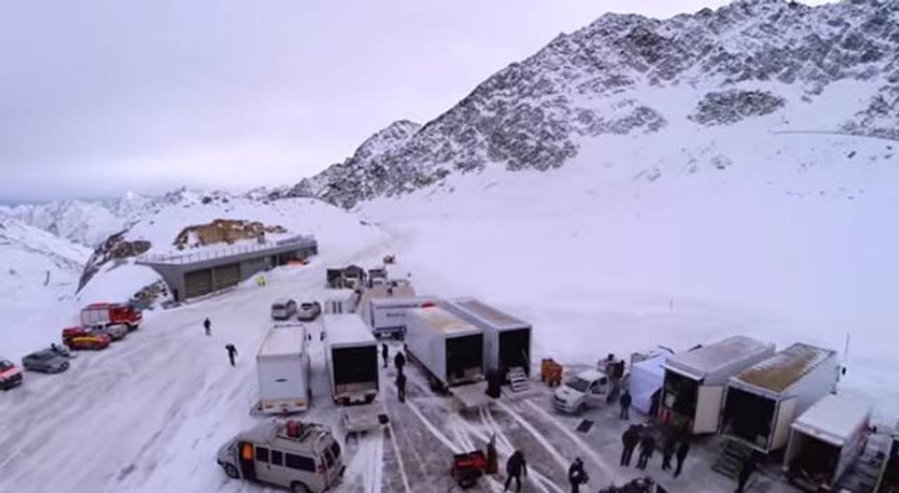 007最新作｢スペクター｣、雪山でのメイキング映像が初公開