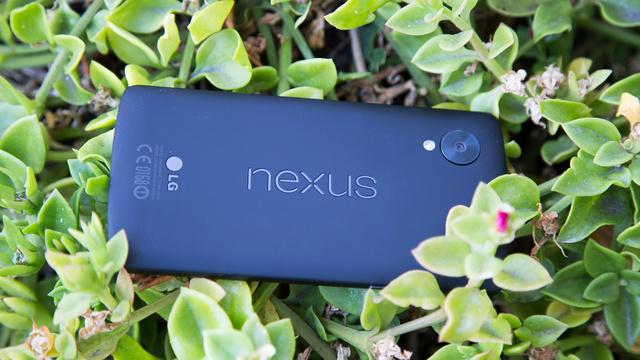 nexus5 ネクサス5 本体　32G Amazon | Google Nexus 5 Unlocked GSM Phone, 16GB (White) by