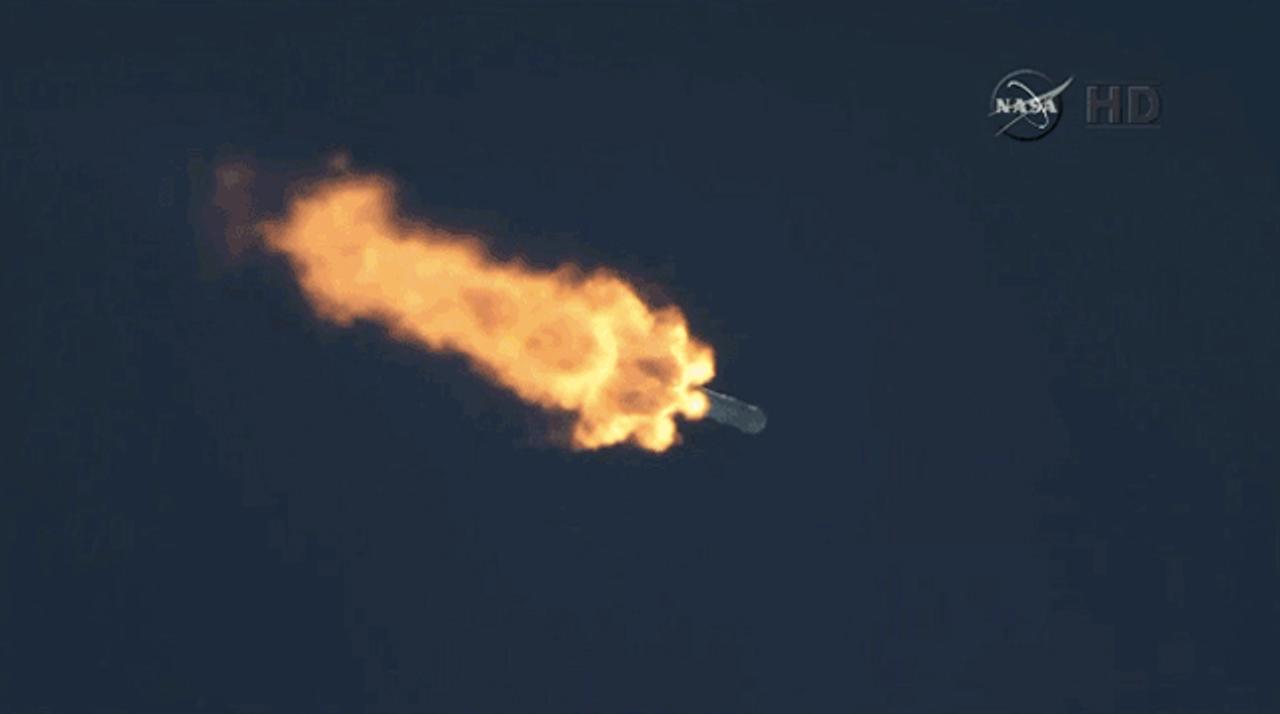 またイーロン・マスク！ ｢SpaceX｣の宇宙開発ロケットが着陸に失敗して炎上