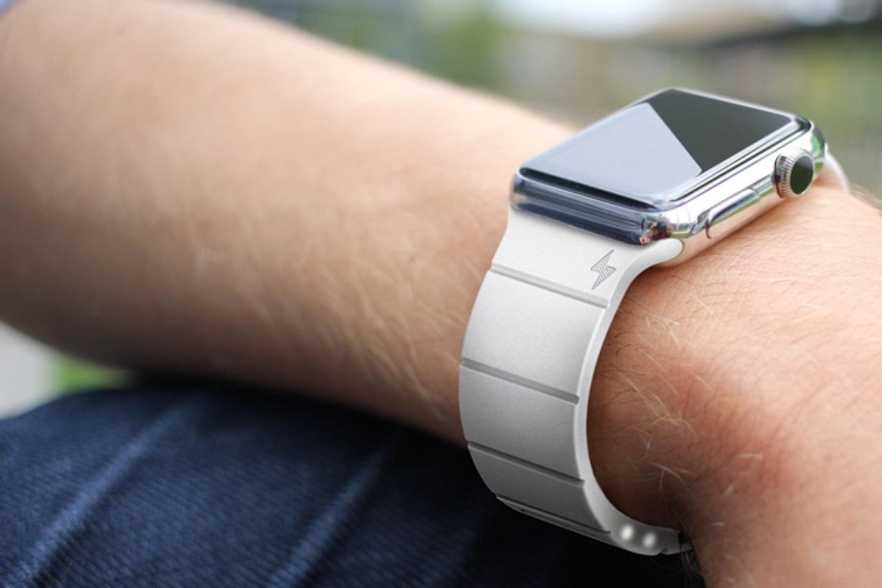 Apple Watchのサードパーティ充電バンドのデザインと価格が決定