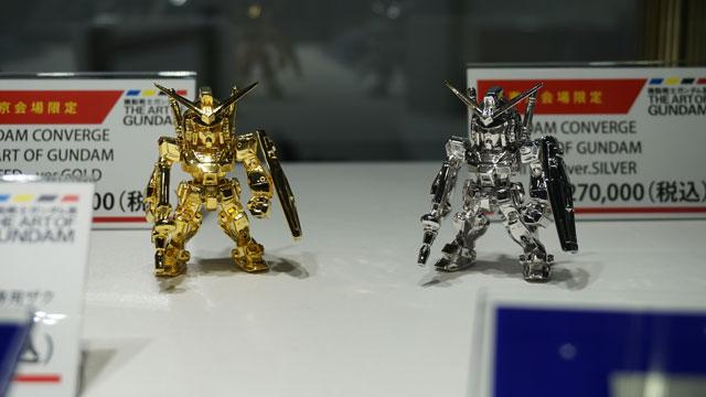 機動戦士ガンダム展」レポート。巨大ガンダムヘッドにどよめき 機動戦士ガンダム展」レポート。巨大ガンダムヘッドにどよめき