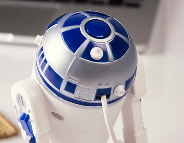 ちゃんとロボットしてるぅ! R2-D2が消しカスを吸いとるデスク用そうじ機に | ギズモード・ジャパン