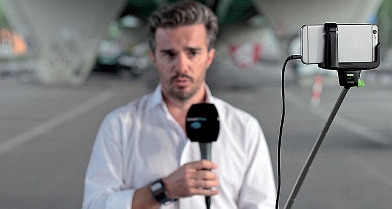 スイスのテレビ局、報道カメラをiPhoneに変える