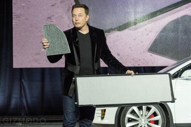 151001tesla_model_x_a.jpg