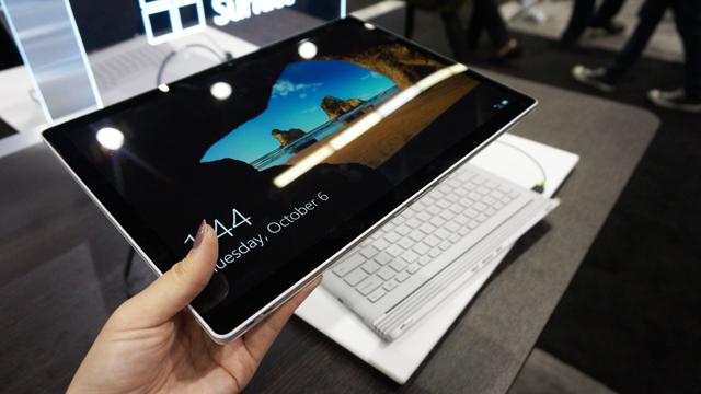 151006_surface_book05.jpg