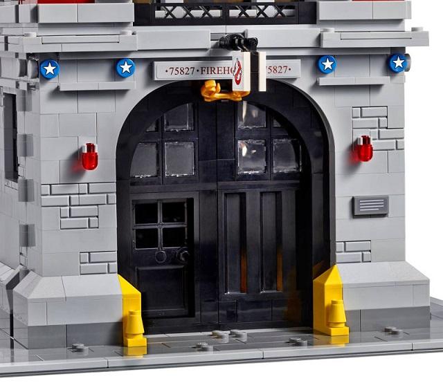 151112_ghostbusters_lego_tower_inside_6.jpg