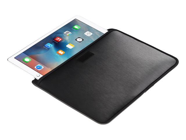 いつでもペンと一緒。Apple PencilホルダーがついたiPad Pro用スリーブ 