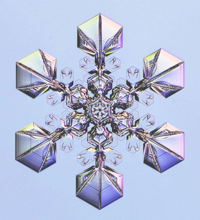 151221snowflakes04.jpg
