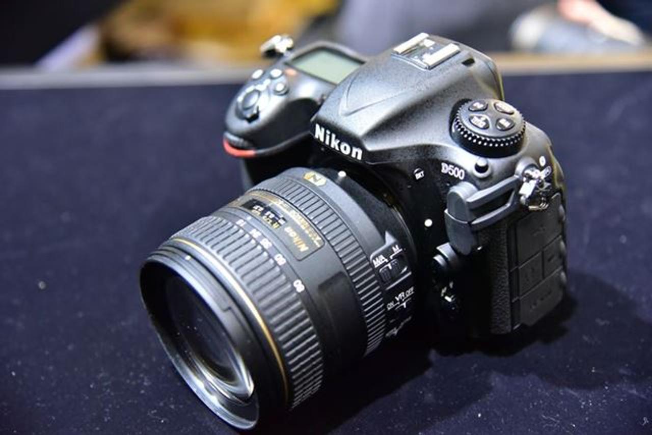｢D5｣が好きです。でも｢D500｣のほうがもっと好きです。