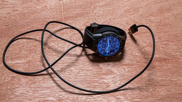 160212_tag_heuer_connected_04.jpg