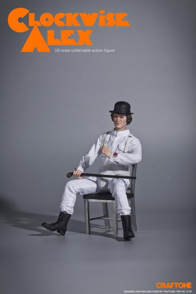 映画｢時計じかけのオレンジ｣の非公式フィギュアが登場