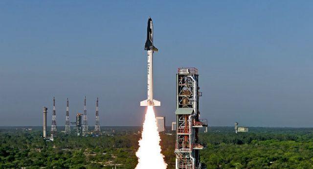20160511_india_shuttle2.jpg