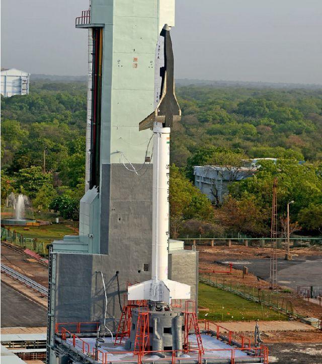 20160511_india_shuttle6.jpg