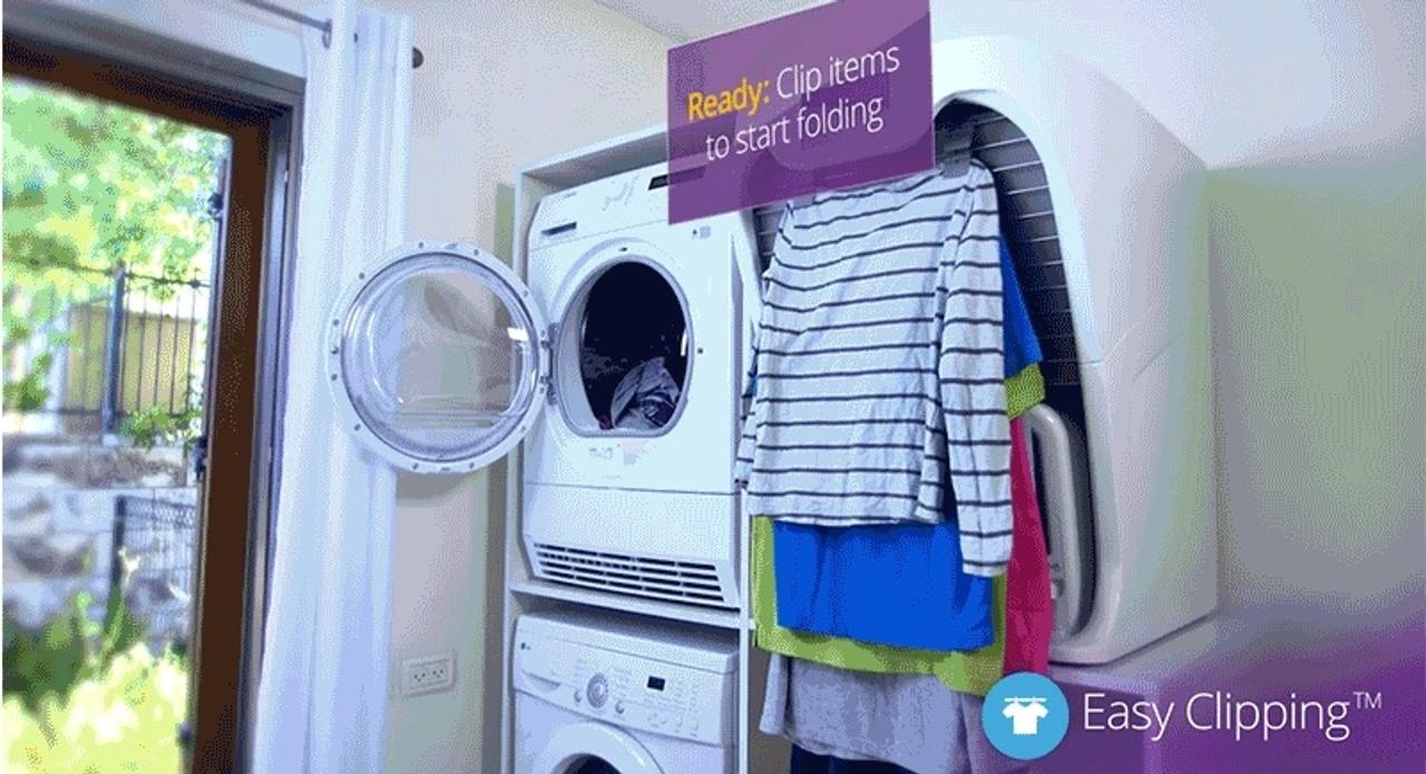新登場。洋服をたたんでくれるマシン｢FoldiMate｣の理想と現実