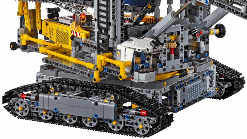 全3900ピース、長さ70cm越え。LEGO史上最大のテクニックセット｢バケット掘削機｣が凄まじい | ギズモード・ジャパン