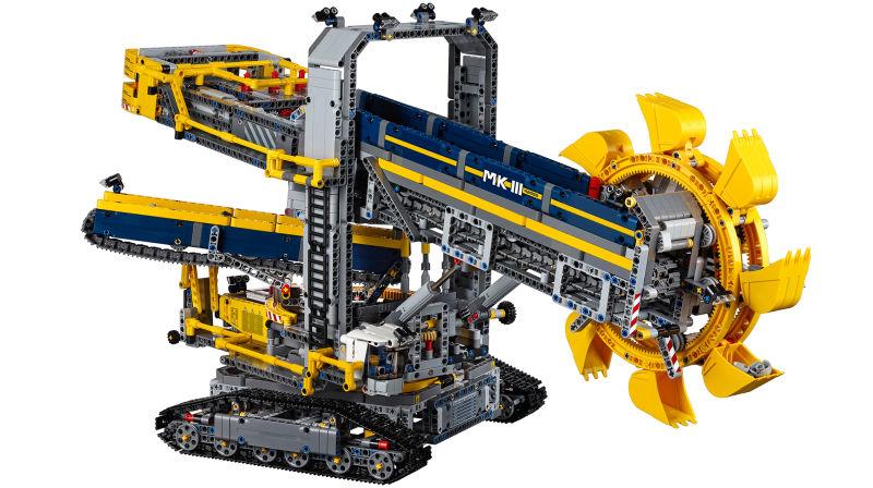 全3900ピース、長さ70cm越え。LEGO史上最大のテクニックセット