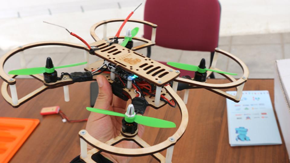 CleverDroneのドローン