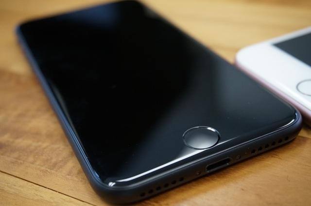買ってきた! iPhone 7/7 Plusアンボックスですよ 買ってきた! iPhone 7/7 Plusアンボックスですよ
