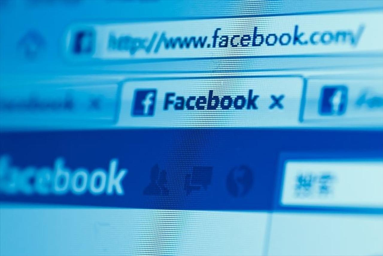 ｢無料でネット提供｣には裏が…。Facebookへ高まる批判と危険
