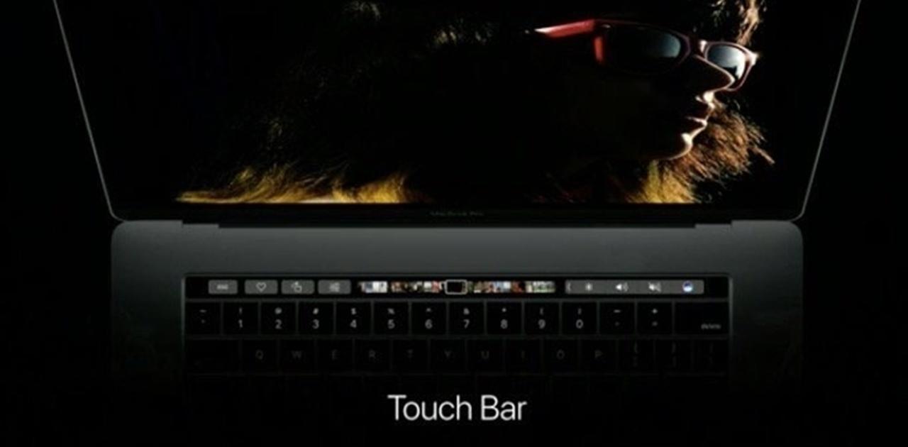 MacBook Pro Hey Siri