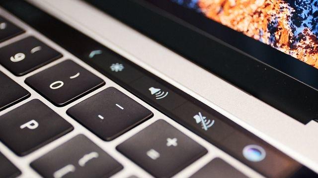 Touch Barにタッチ。新MacBook Proハンズオン2