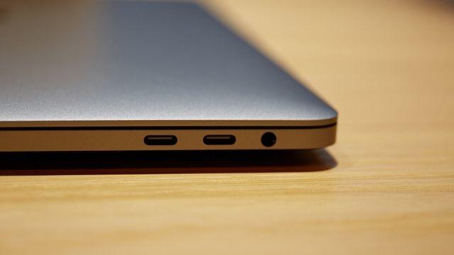 Touch Barにタッチ。新MacBook Proハンズオン4