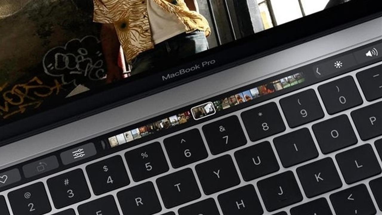 待望の新MacBook Pro、男性ユーザーに偏りながらロケットスタート