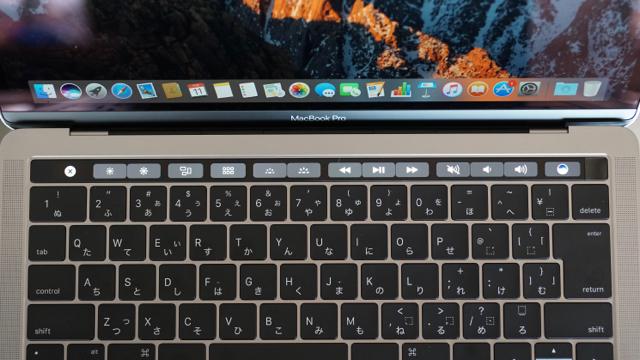 161117_macbookpro_03.jpg