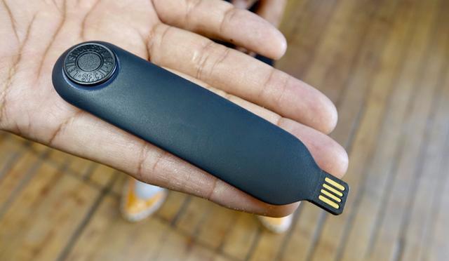 Levi'sとGoogleのコラボがクール過ぎる。タッチセンサー付のデニム・ジャケットでスマートに風を切れ5