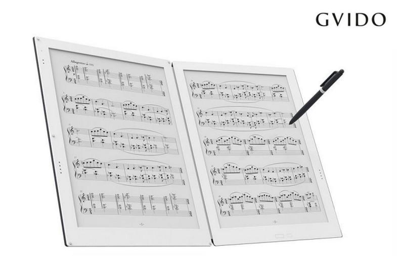 書き込みもできちゃうデジタルな楽譜。世界初の｢2画面電子ペーパー楽譜 
