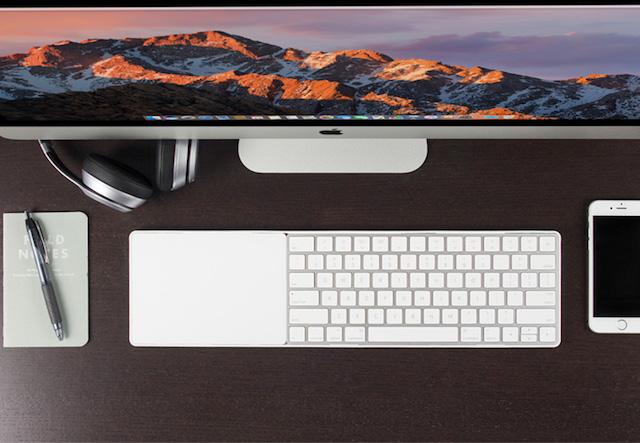 iMac (21.5-inch, Late 2009)純正パット、キーボード付き