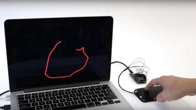 DIYガジェットの夢広がる。何でもタッチパネルにできるスプレーペンキが登場4