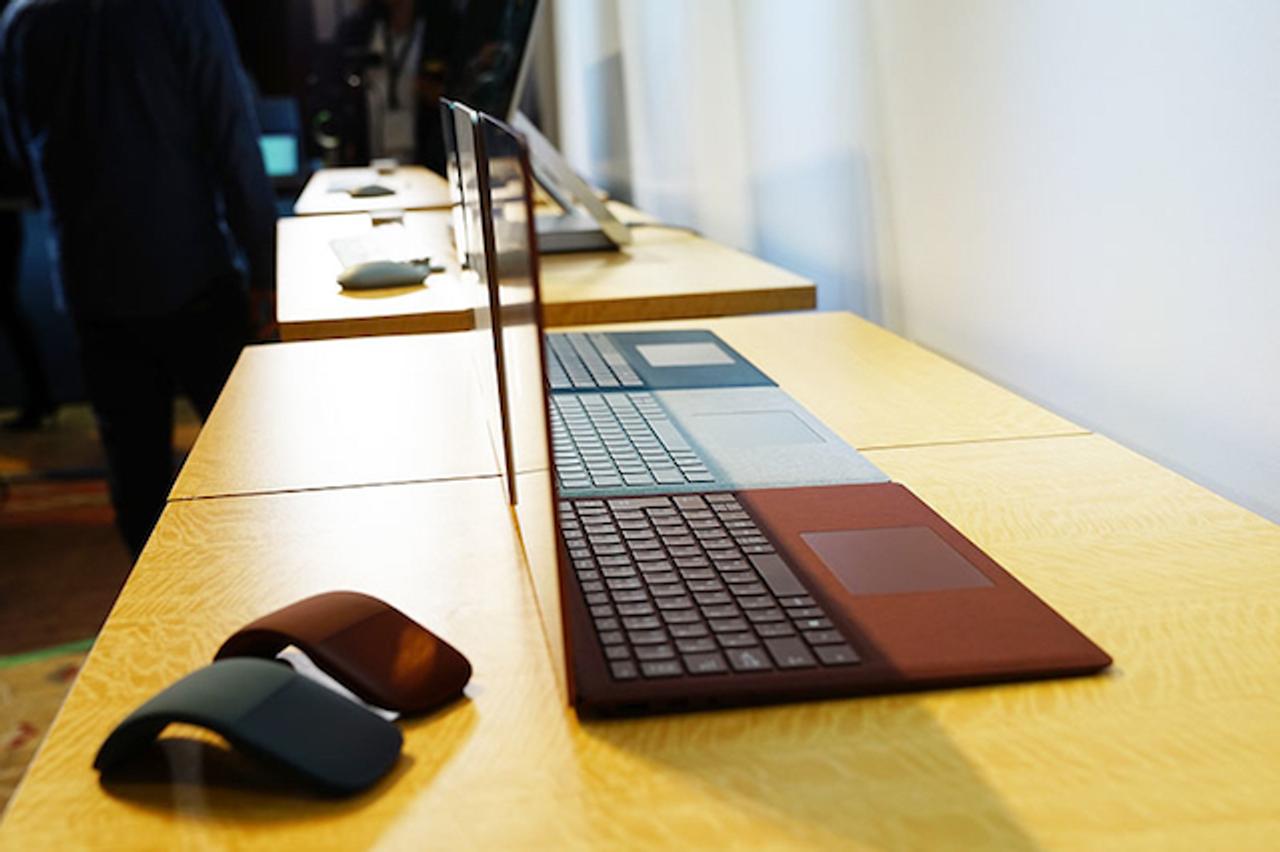 Surface新製品、4つのラインナップが出揃ってギズモード的に買うなら｢Surface Laptop｣かな……ハンズオンレビュー