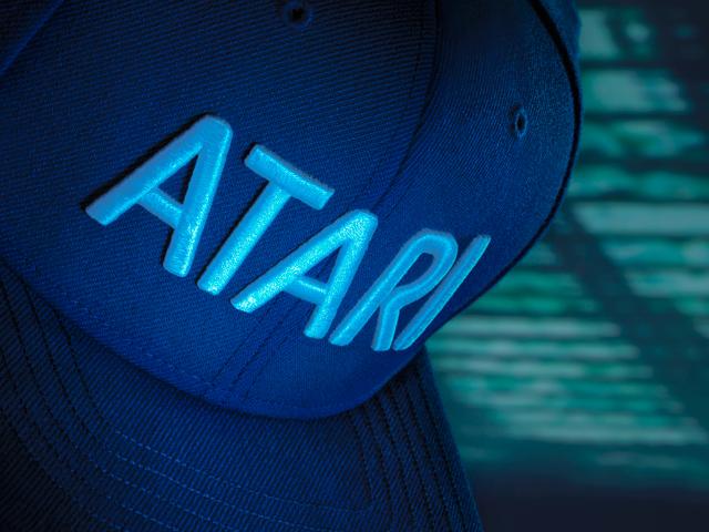 ATARIがスピーカー内蔵のベースボールキャップ｢Speakerhat｣を発表