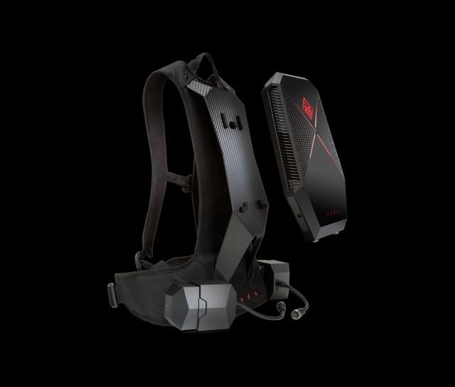 3 子どもの頃に思い描いてた「ウェアラブルPC」が現実に! 「OMEN X by HP Compact Desktop P1000」