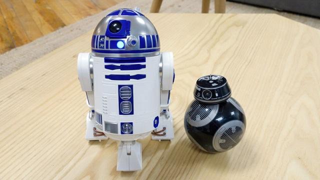 満を持しての登場。Sphero社による「R2-D2」ロボットトイのハンズオン