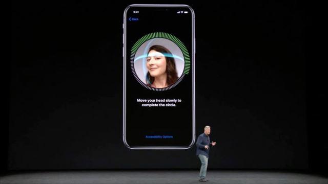 170912iphone_faceID
