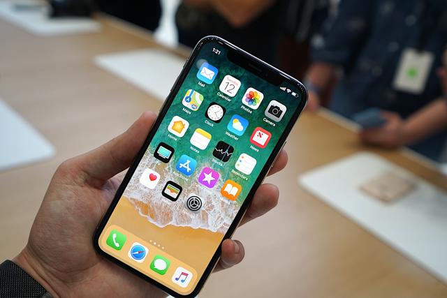 170913-iphonex-02
