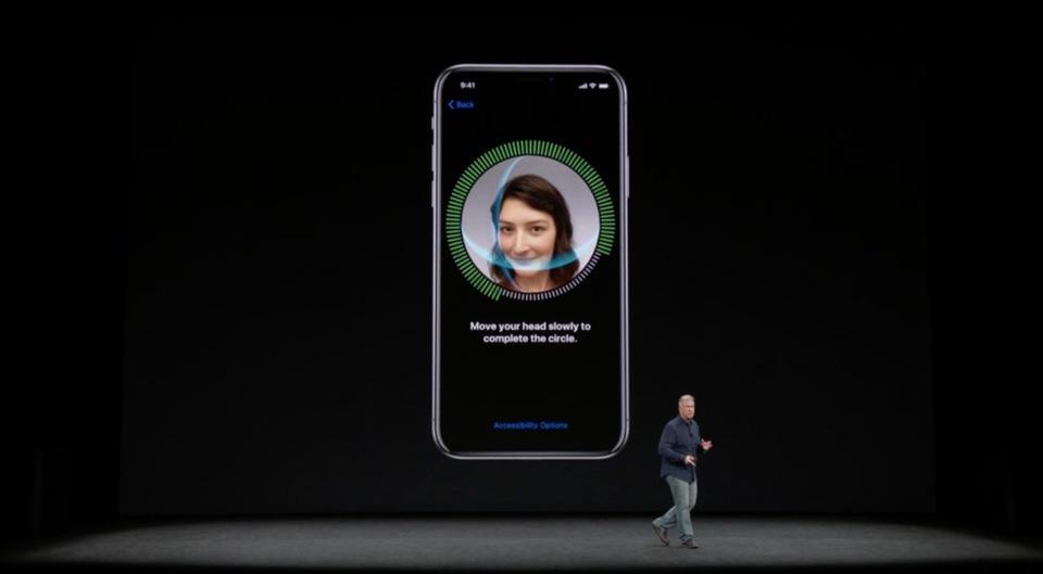 ホームボタンレスiPhone Xのロック解除は顔認証｢Face ID｣ | ギズモード