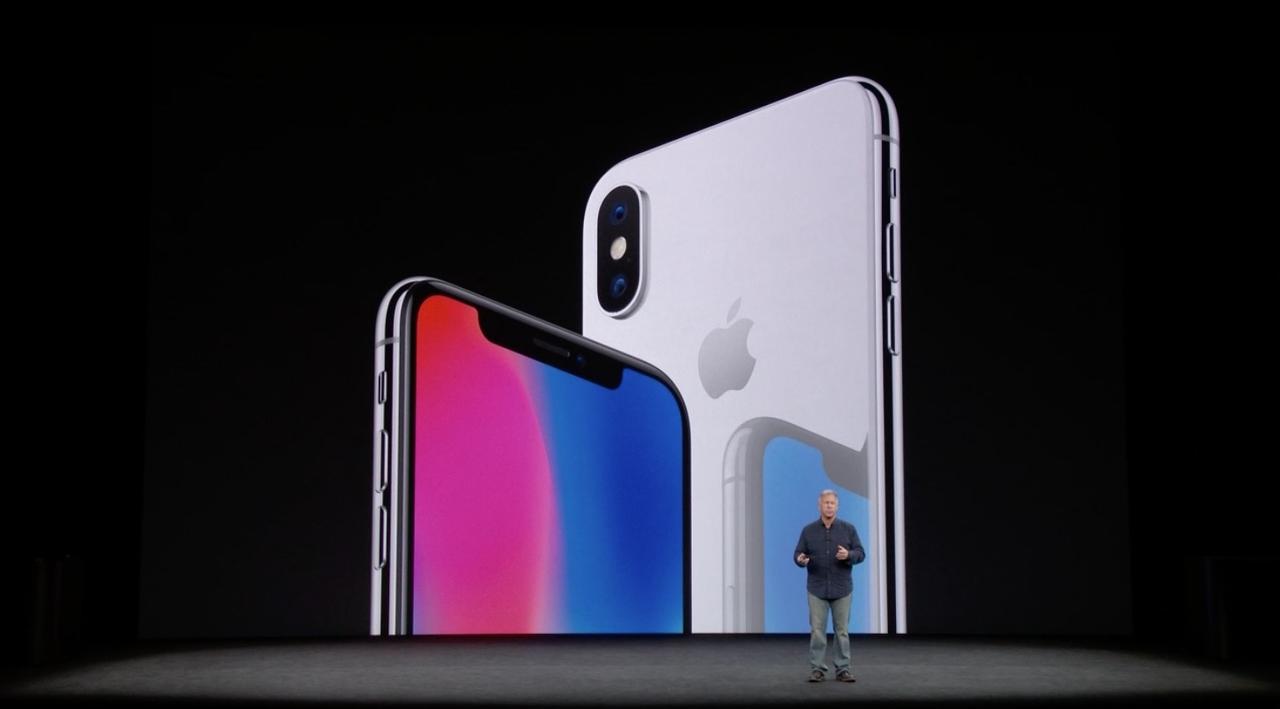 ｢iPhone X｣は遅れて登場。10月27日予約開始、発売は11月3日ですよ