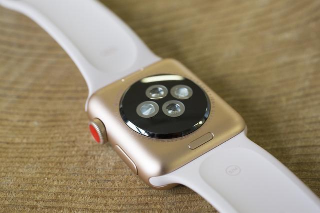 applewatch_0001_3B0A2562